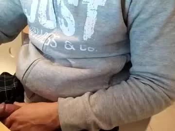 andrea_feetlover — watch me cum while I look at beautiful feet #feetlover #feet #feetfetish #daddy #beard #fitbody #muscle #fitbody