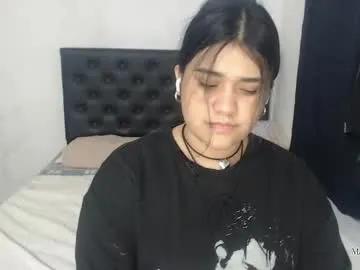 aralynmielle on Chaturbate 