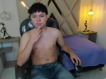 benjamintwink1 — GOAL: Hard cock [50 tokens remaining] Welcome to my room! #feet #cum #smallcock #ass #young