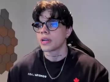 chris_cooperr on Chaturbate