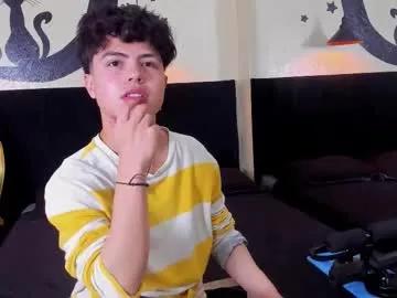 collinstone on Chaturbate 