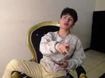 collinstone on Chaturbate 