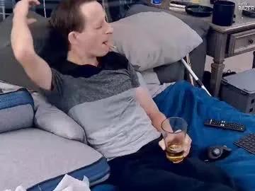 dilldough405 on Chaturbate 