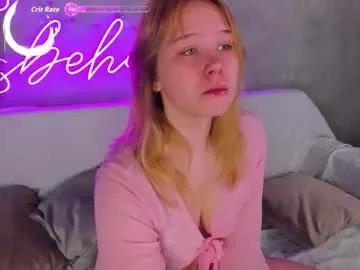 ellya_castro on Chaturbate 