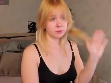 ellya_castro on Chaturbate 