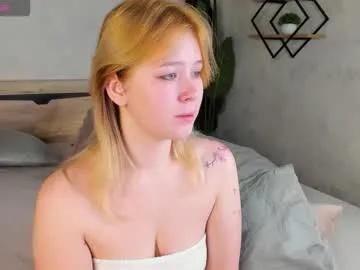 ellya_castro on Chaturbate 