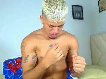 izaak_taylor7 on Chaturbate 