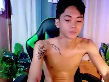 leemoreno18 on Chaturbate 