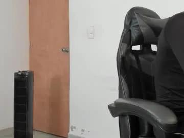 leo_jones389's avatar