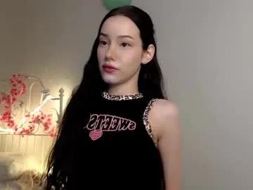 liaglamour — hi i'm Lia! help me reach 400 thumbs up // Goal: put some oil on my tits [318 left] // #new #18 #shy #cute #teen