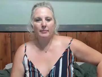 littlelisa1 on Chaturbate 