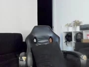 lukeglanton17's avatar