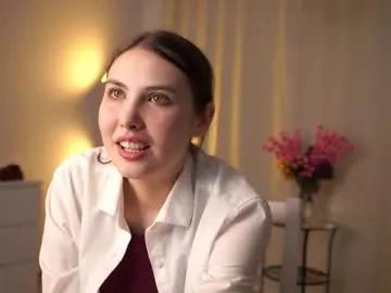 monniewisener — FIRST DAY #new || Goal:  stand up and show outfit  || #cute #shy #18 #young [7 tokens remaining]