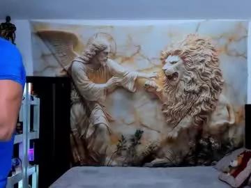 oliver_tommy — GOAL: REMOVE SHIRT &BOUNCE PECS [5 tokens remaining] enjoy -my show #muscle #lovense #dildo #cum #oil