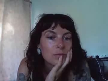 pixiecatfairy on Chaturbate 