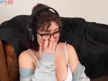 serareads — ^-^ Cumshow ^-^  [500 tokens left] #pawg #bigboobs #creampie  #ride