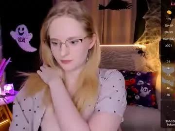 sheslinki on Chaturbate 
