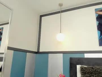 sofiaa_morris — Goal: Oil in ass and spanks x10 #mature #natural #blonde #bigpussylips #bigclit - Next Goal: Masturbation in panties