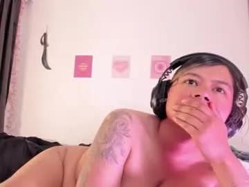 stephanifox's avatar