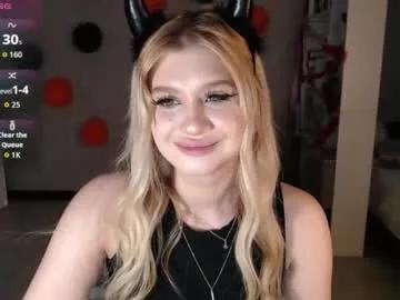 sweet_nicole_333 on Chaturbate 
