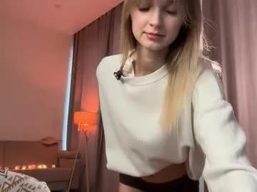 variety_moments — Sensual Hanna<3  - Goal: MISS YOY HANNA [25 tokens left] #young #erotic #tease #18 #bigboobs