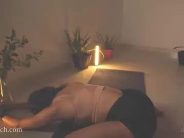 zarahlynch on Chaturbate 