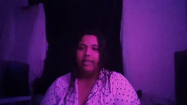 1n0nlythroat on StripChat 