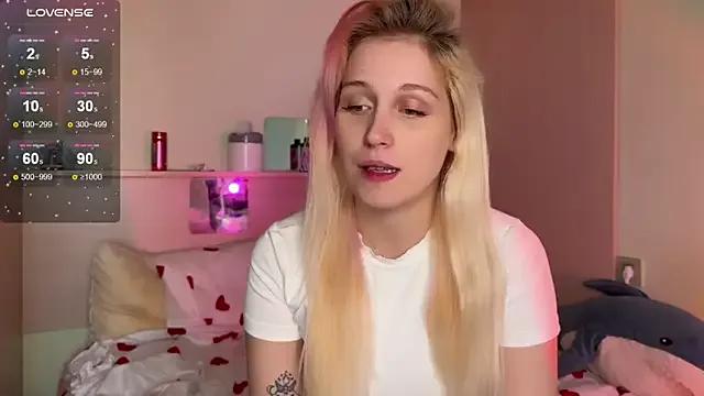 _Annabel_Myr_ on StripChat 