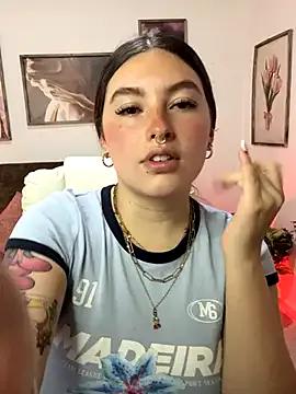 aaaaamy_1 on StripChat 