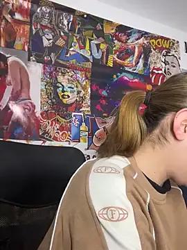 AliceTeenager___'s avatar