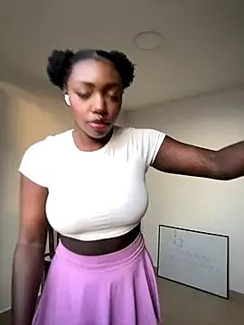 alissradiante1's avatar