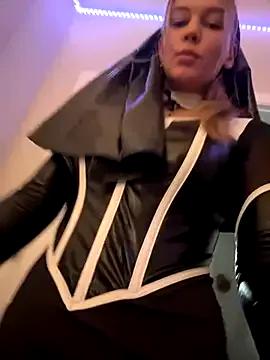 AllesandraLove on StripChat 