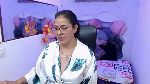 AmandaPeet on StripChat 