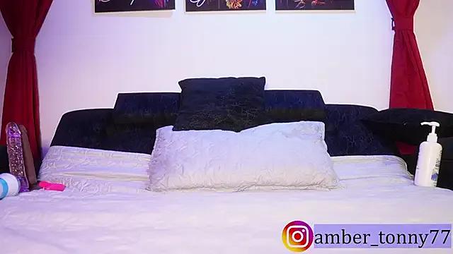 amber_tonny77's avatar