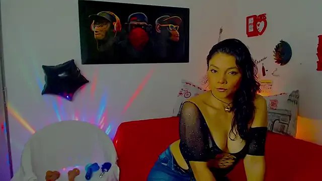 amii777 on StripChat 