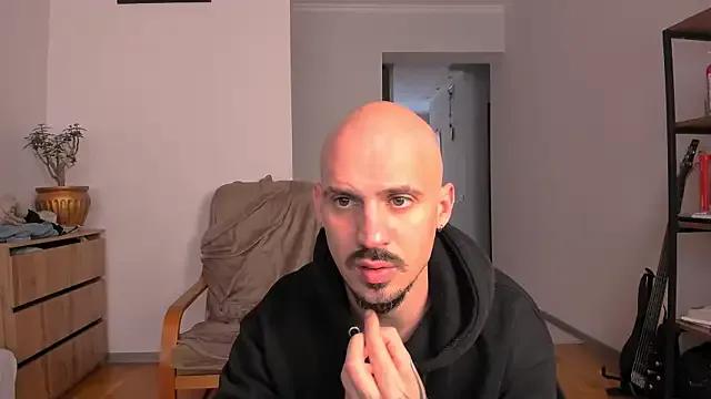 AssHunter4k on StripChat 