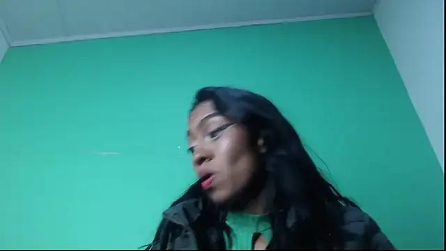 avaleri_cherry's avatar