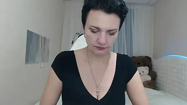 AvaSaturnian on StripChat 