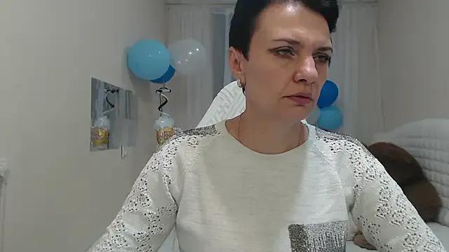 AvaSaturnian on StripChat 