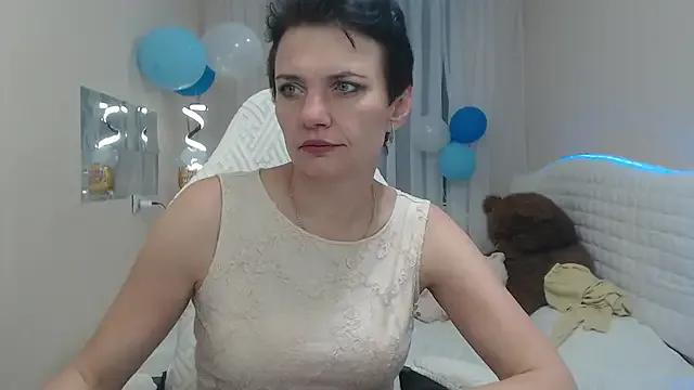 AvaSaturnian on StripChat 