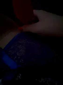 babyyboomm on StripChat 