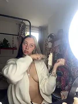 baddieinabenz on StripChat 