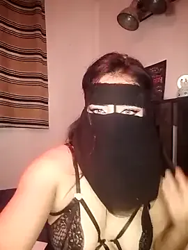 Bayan-Queen on StripChat