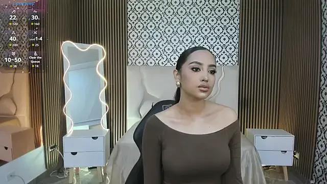 BEELLA_TAY1 on StripChat 