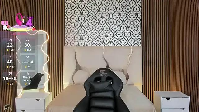 BEELLA_TAY1 on StripChat 