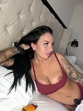 BELLABLACKXUK's avatar