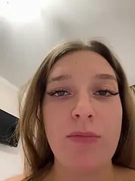 Bellatrisssaa on StripChat 