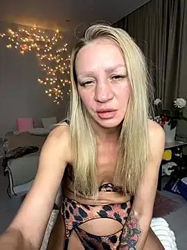 Bellissa_ on StripChat 