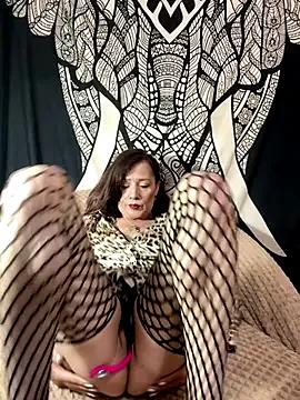 Boonny_Boo13 on StripChat 