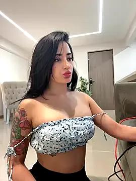 CATALINA_RESTREPO on StripChat 